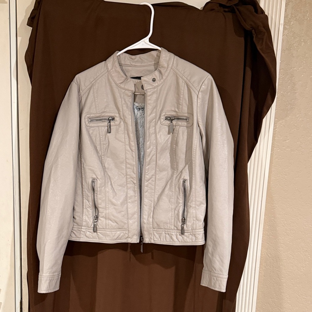 Jou Jou Women's Light Gray Leather Jacket